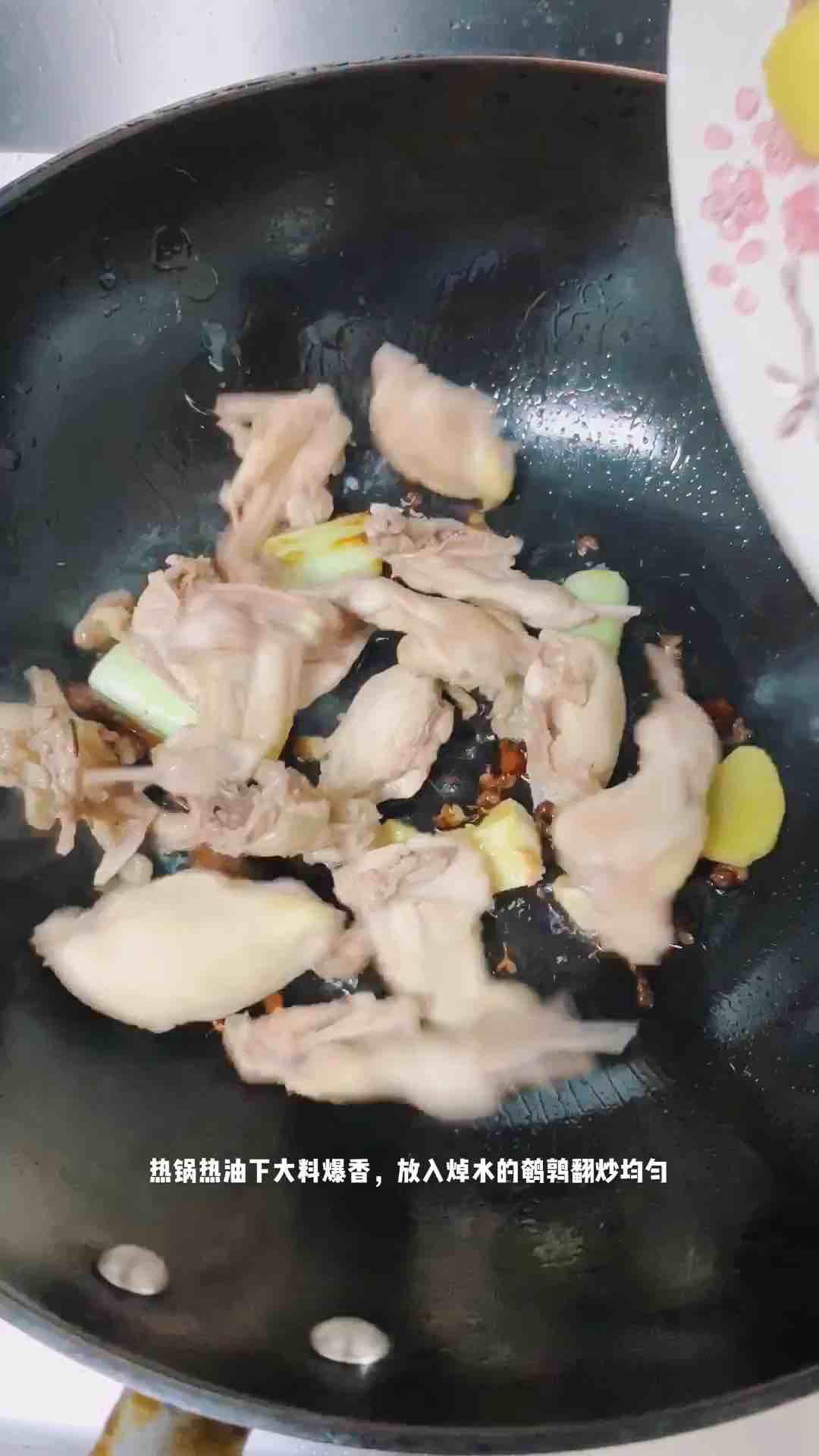 醬香炒鵪鶉的做法-家常味炒菜譜