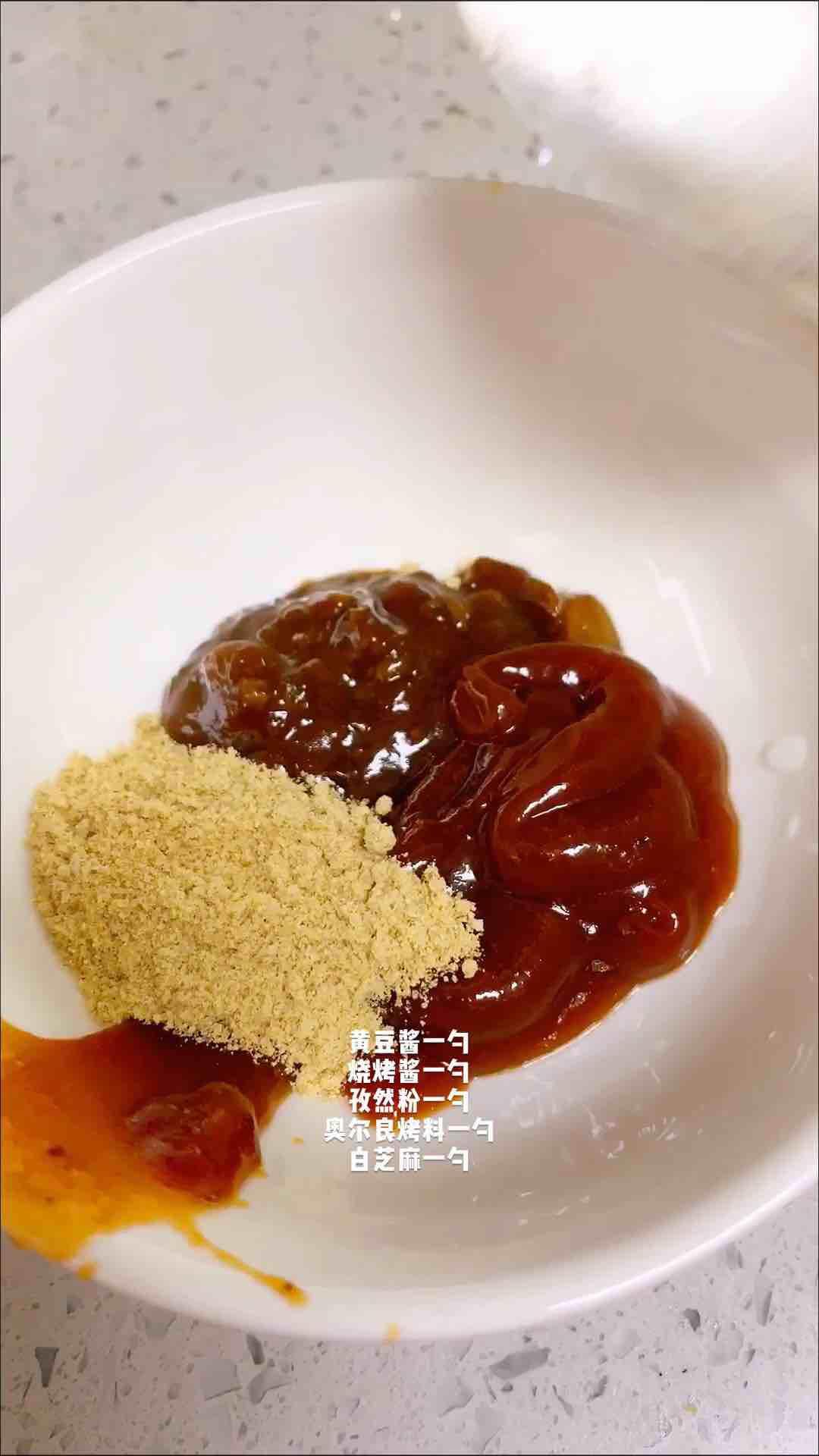 醬烤雞爪的做法-咸鮮味烤菜譜
