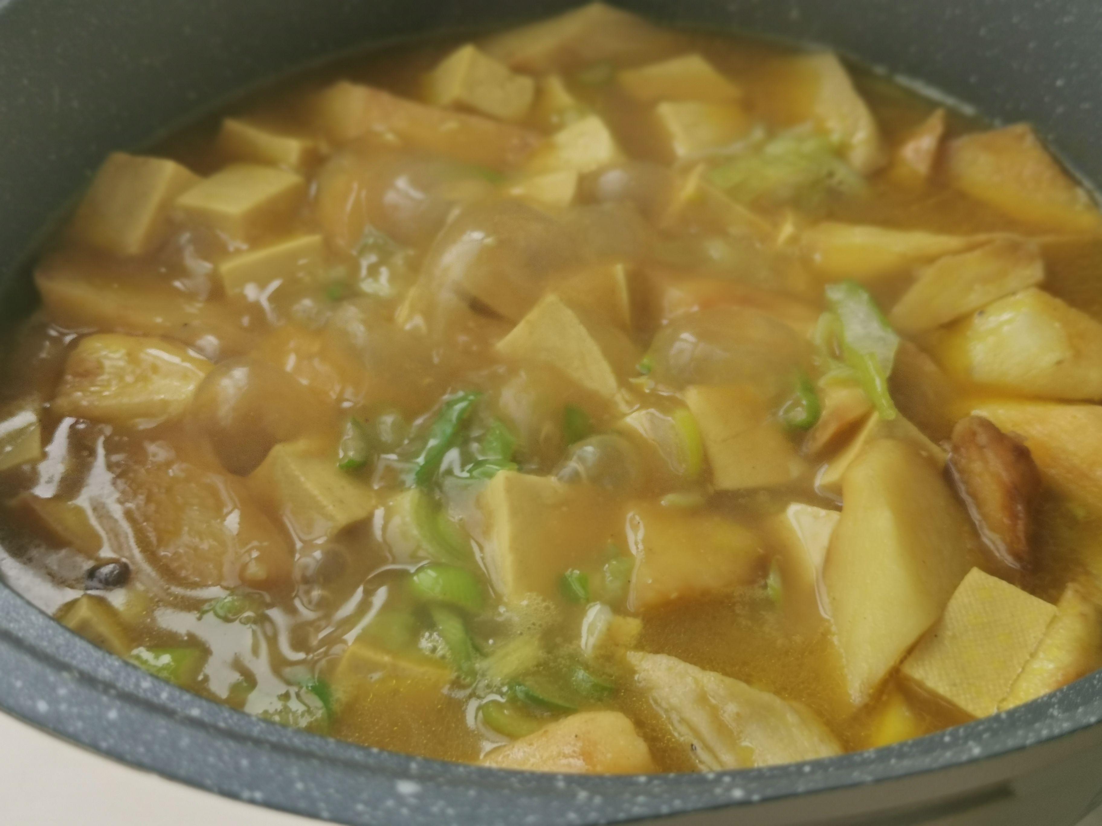 咖喱豆腐燉山藥的做法-咖喱味燉菜譜