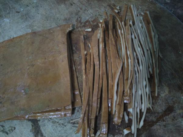 涼拌豆腐干的做法-家常味拌菜譜