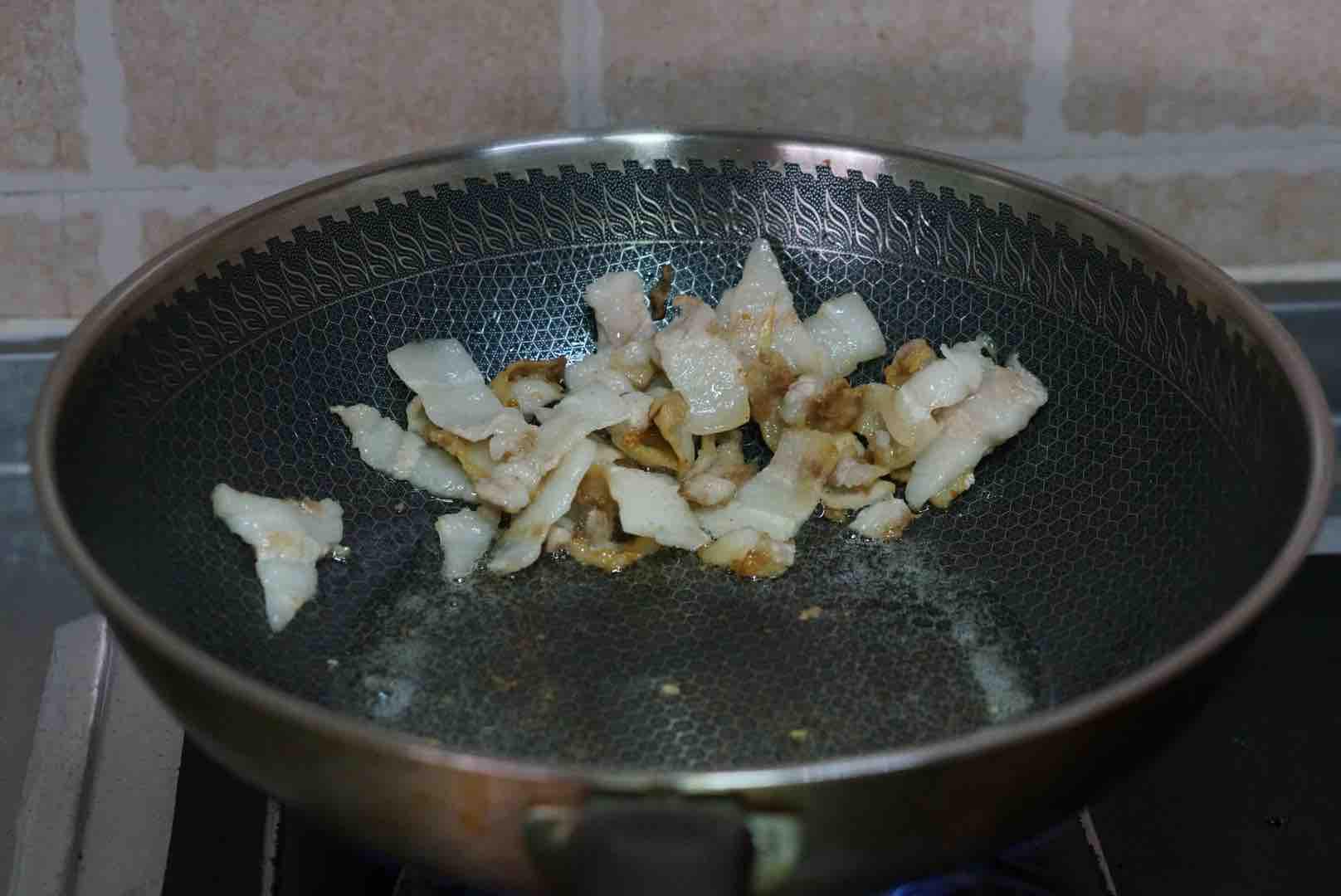 油渣花菜炒年糕的做法-家常味炒菜譜