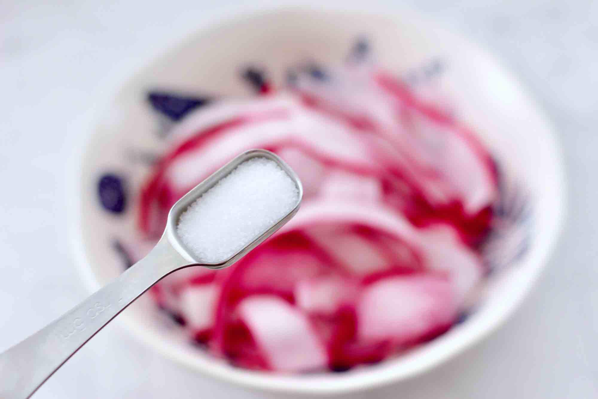 水蘿卜拌核桃仁的做法-酸甜味拌菜譜-易網健康養生網 水蘿卜拌核桃仁的做法-酸甜味拌菜譜