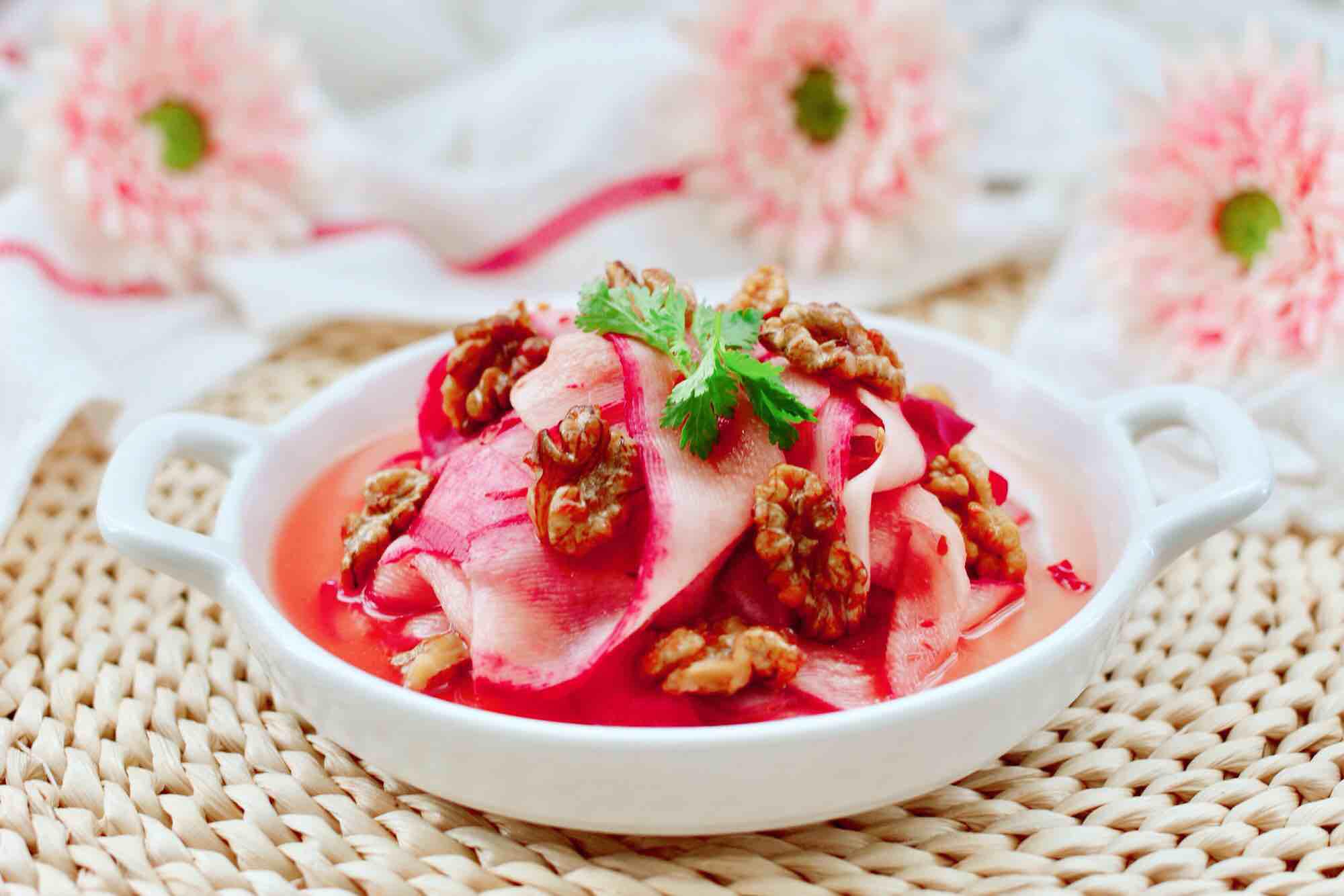 水蘿卜拌核桃仁的做法-酸甜味拌菜譜-易網健康養生網 水蘿卜拌核桃仁的做法-酸甜味拌菜譜