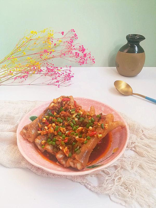 香辣鳳爪的做法-香辣味煮菜譜-易網健康養生網 香辣鳳爪的做法-香辣味煮菜譜