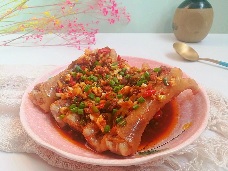 香辣鳳爪的做法-香辣味煮菜譜-易網健康養生網 香辣鳳爪的做法-香辣味煮菜譜