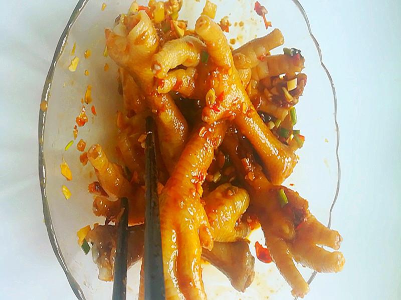 香辣鳳爪的做法-香辣味煮菜譜-易網健康養生網 香辣鳳爪的做法-香辣味煮菜譜