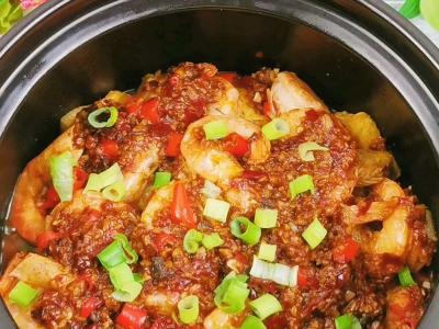 蒜蓉豆腐燒蝦煲的做法-咸鮮味燒菜譜