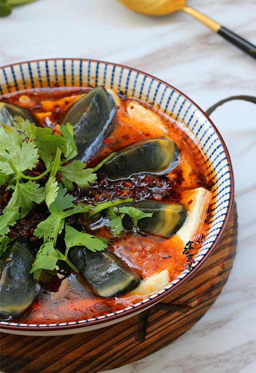 皮蛋蒸豆腐的做法-麻辣味蒸菜譜-易網(wǎng)健康養(yǎng)生網(wǎng) 皮蛋蒸豆腐的做法-麻辣味蒸菜譜