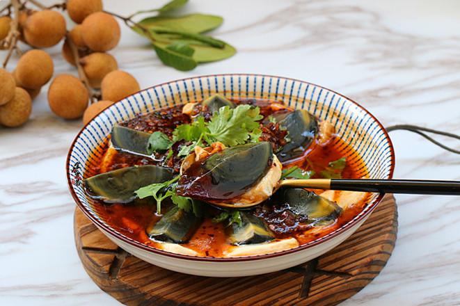 皮蛋蒸豆腐的做法-麻辣味蒸菜譜-易網(wǎng)健康養(yǎng)生網(wǎng) 皮蛋蒸豆腐的做法-麻辣味蒸菜譜