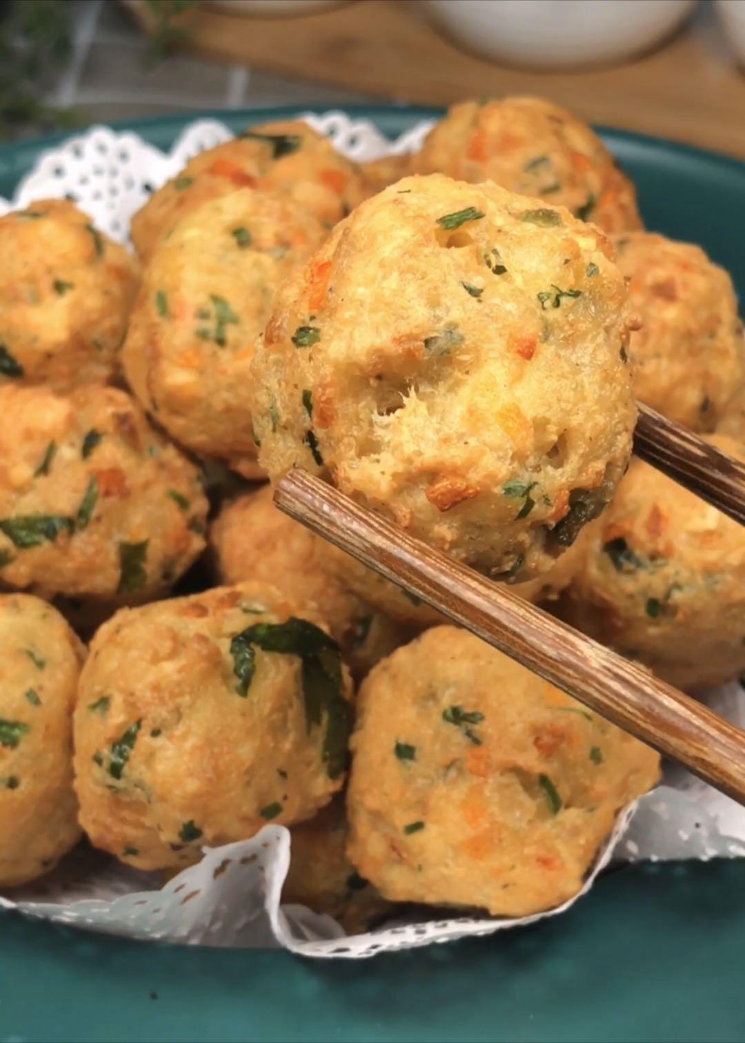 豆腐丸子的做法-家常味炸菜譜