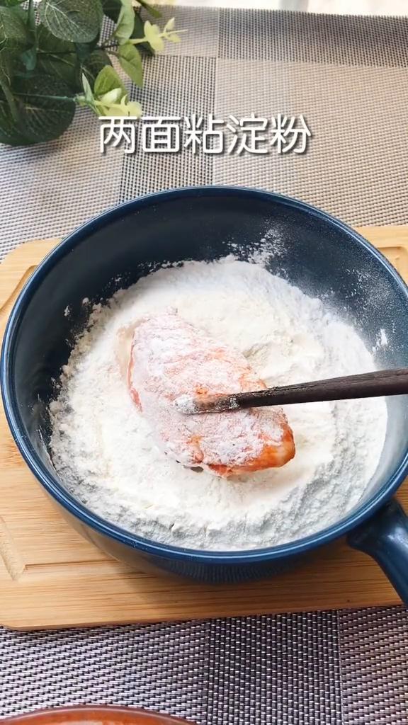 家常雞翅的做法-咸鮮味炒菜譜