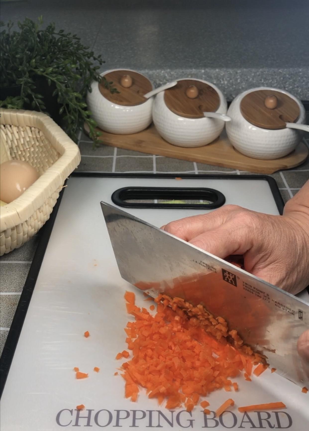 豆腐丸子的做法-家常味炸菜譜