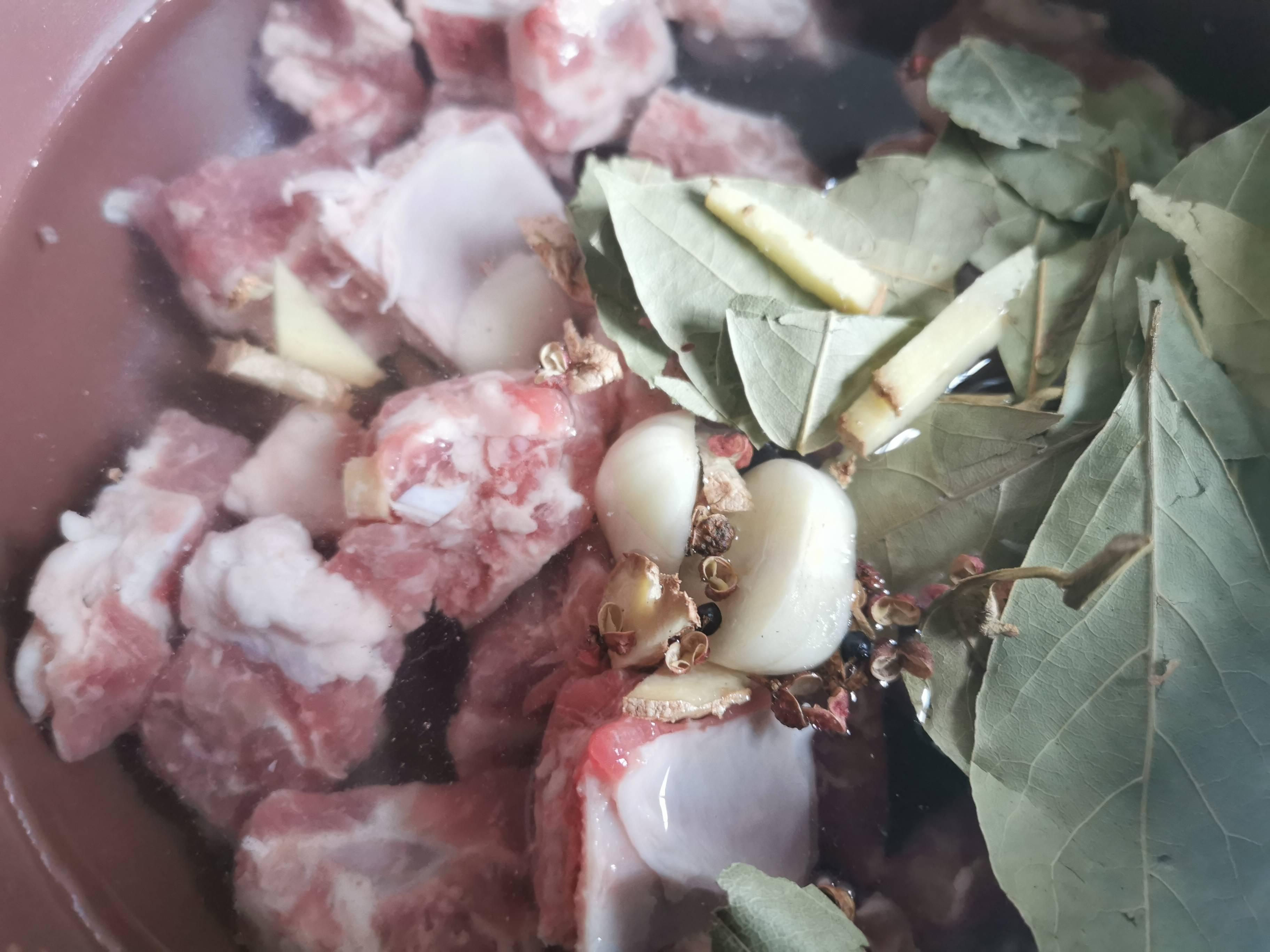 糖醋排骨的做法-甜味燒菜譜-易網(wǎng)健康養(yǎng)生網(wǎng) 糖醋排骨的做法-甜味燒菜譜