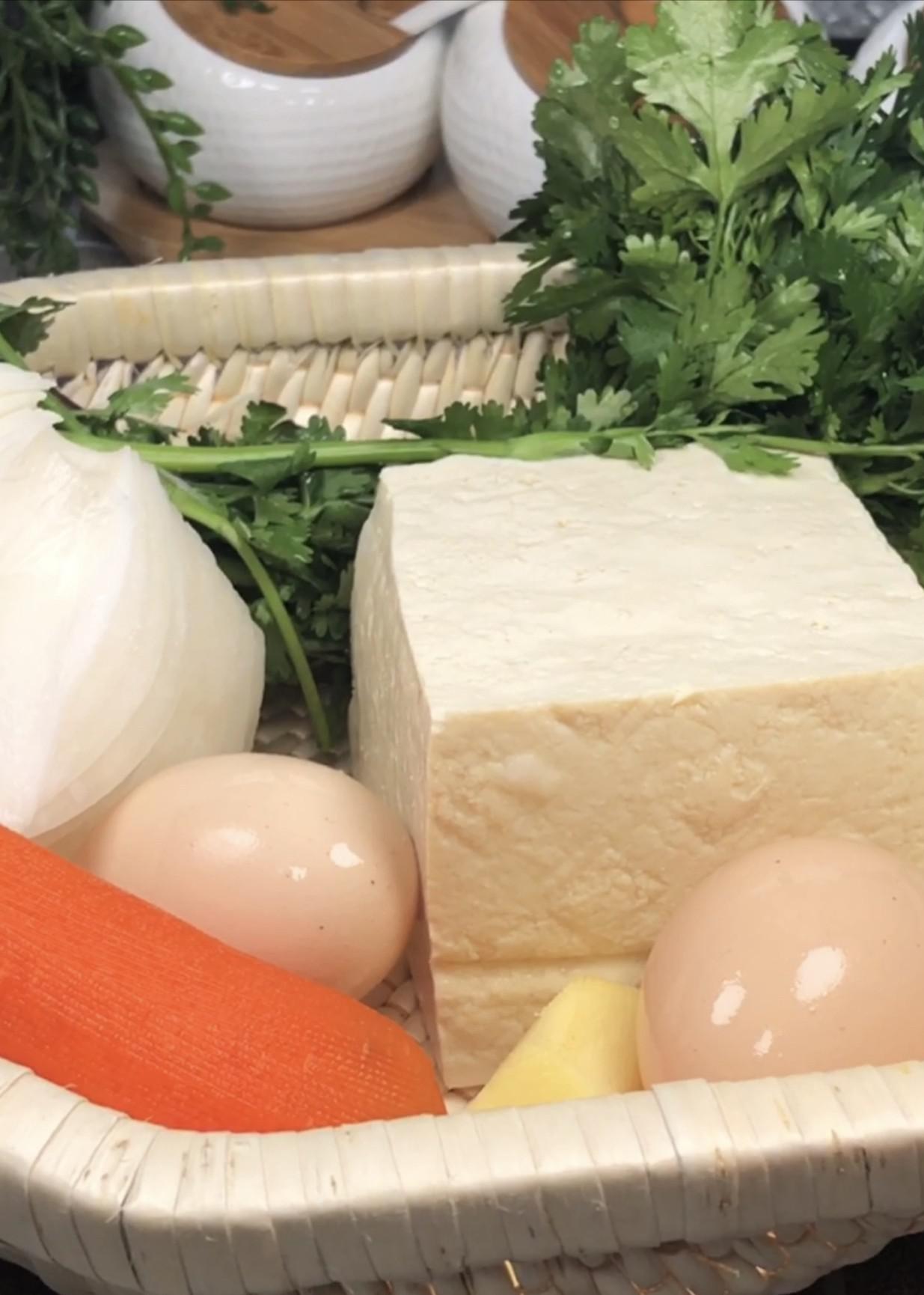 豆腐丸子的做法-家常味炸菜譜