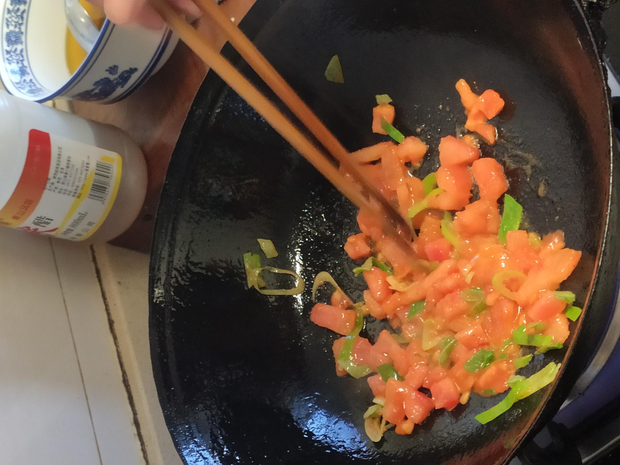 熘豆腐的做法-咸鮮味炒菜譜