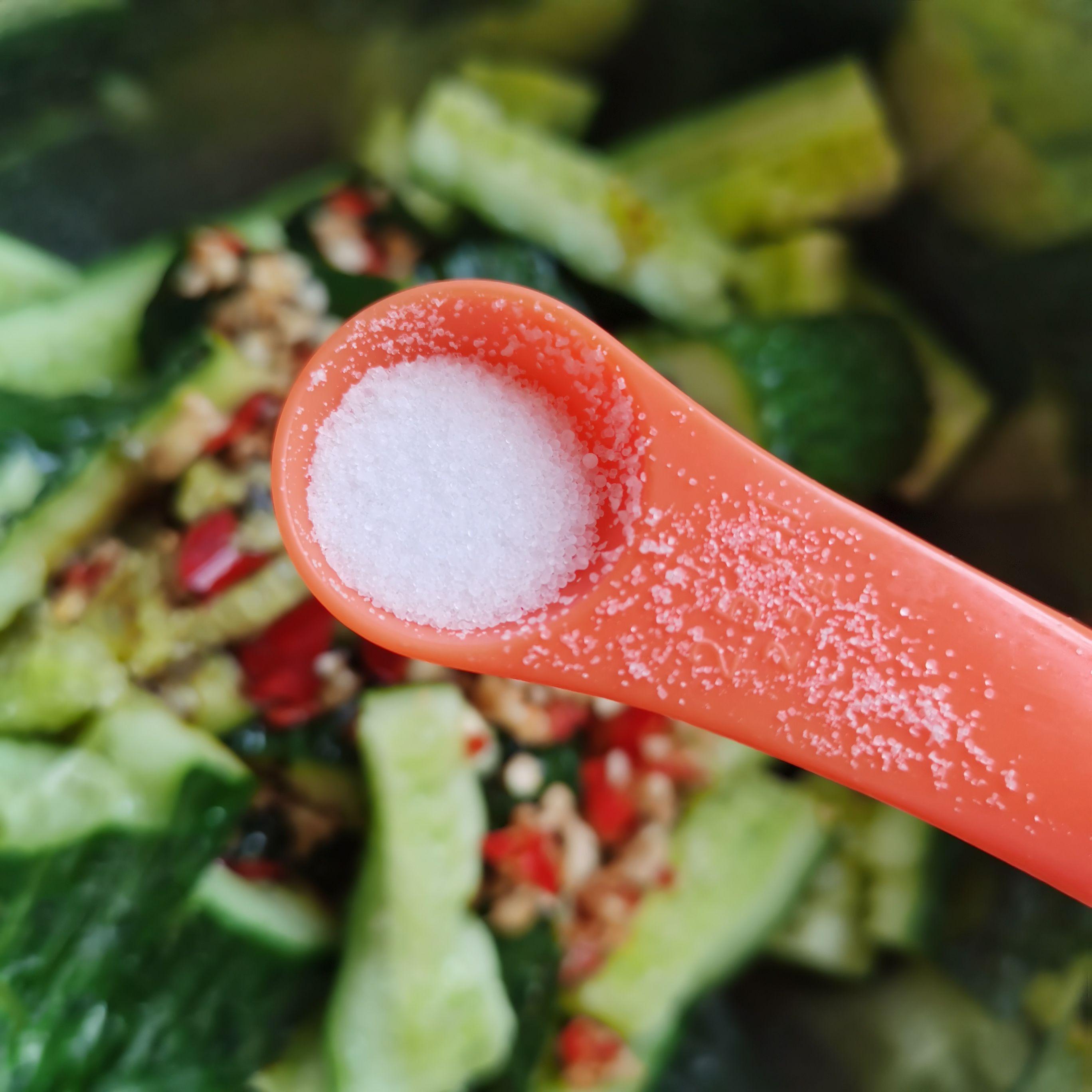 超級好吃的涼拌黃瓜的做法-家常味拌菜譜