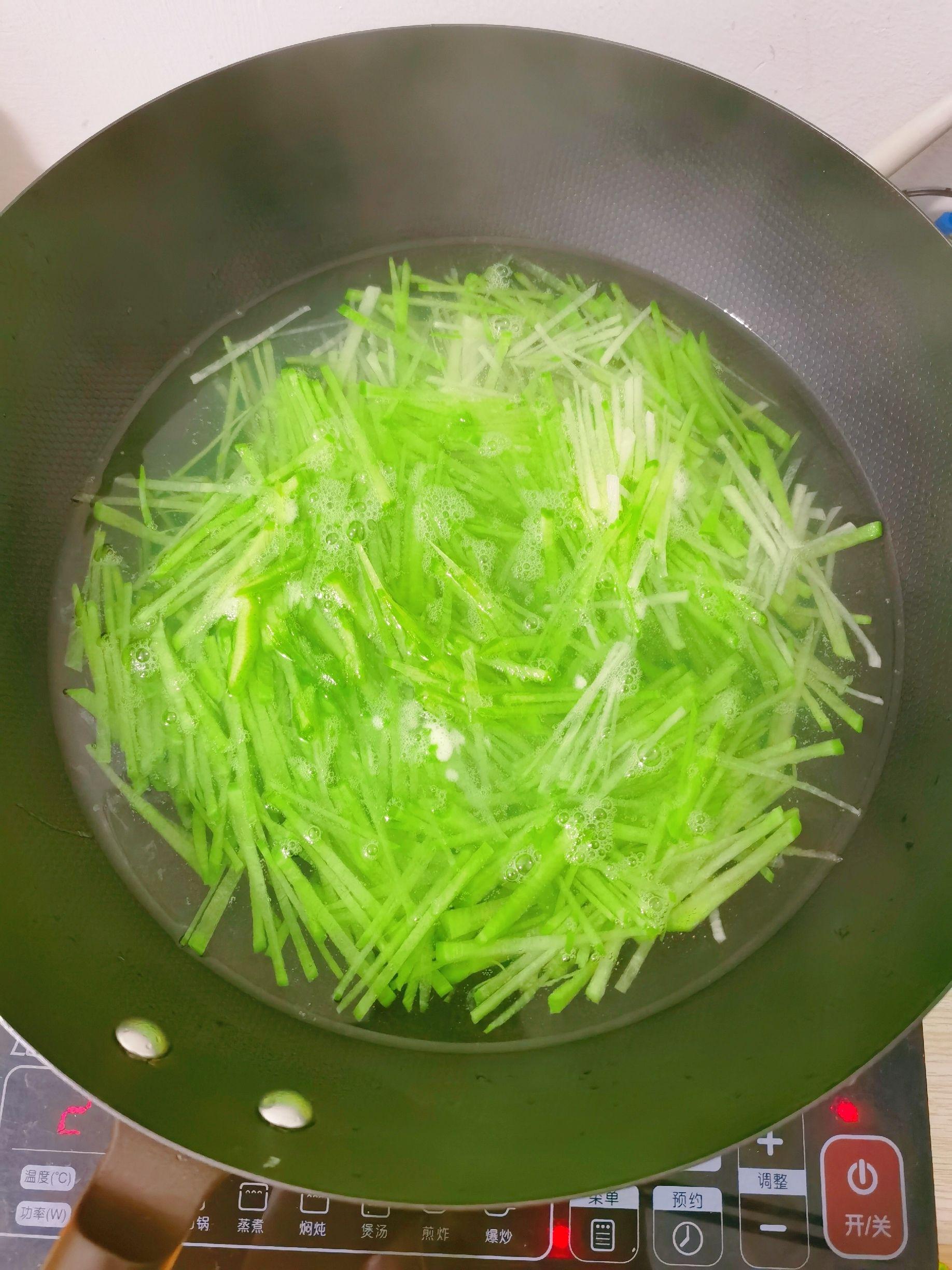 炸蘿卜丸子的做法-咸鮮味炸菜譜