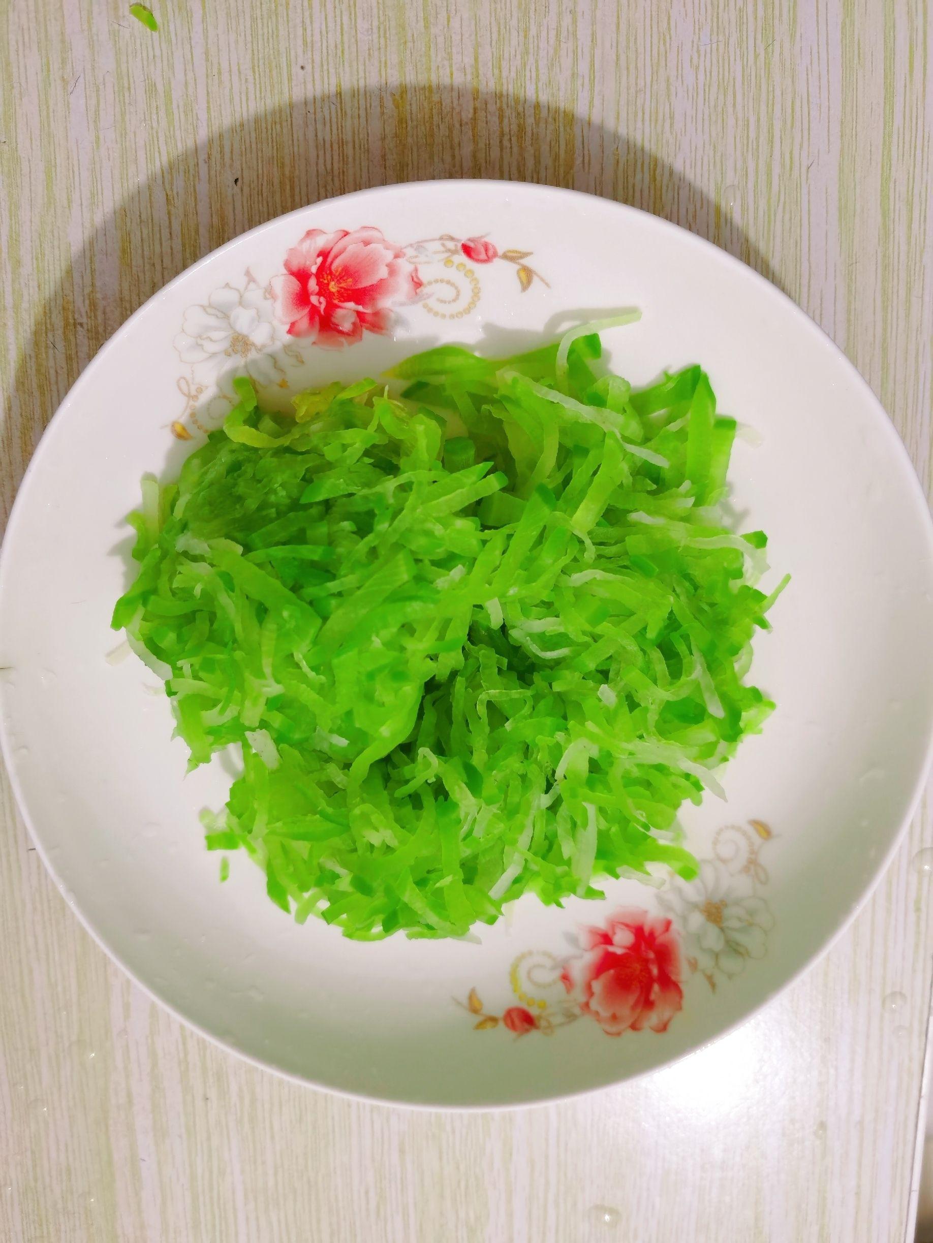 炸蘿卜丸子的做法-咸鮮味炸菜譜