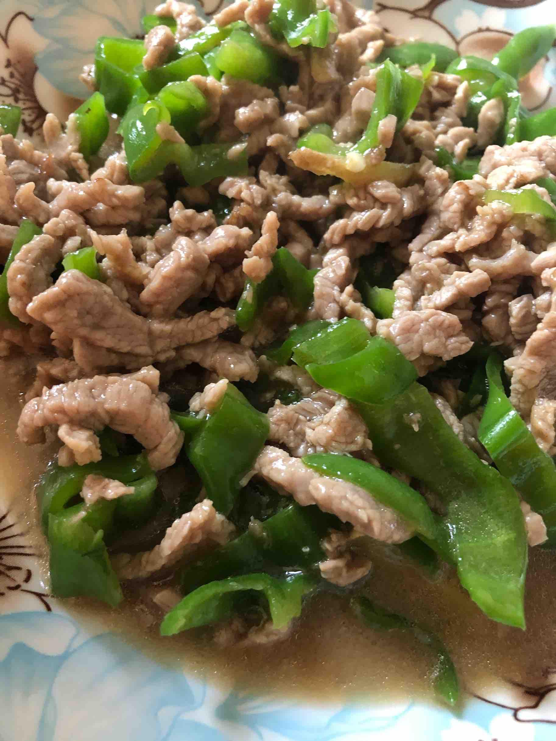 牛肉炒青椒的做法-咸鮮味炒菜譜