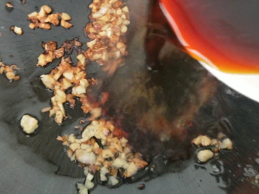 蒜香蠔油生菜的做法-咸鮮味煮菜譜