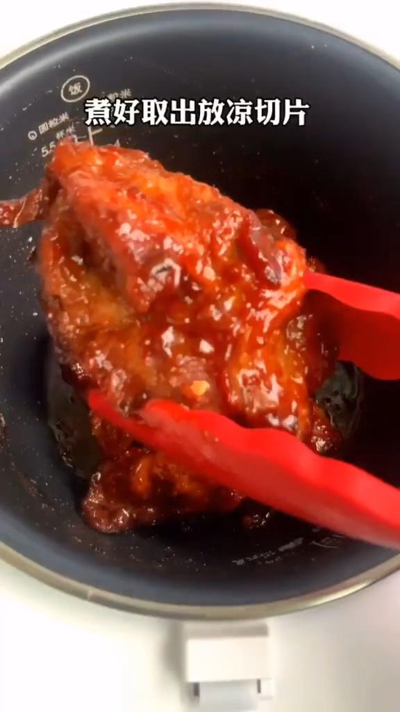 電飯煲叉燒肉的做法-咸鮮味燒菜譜