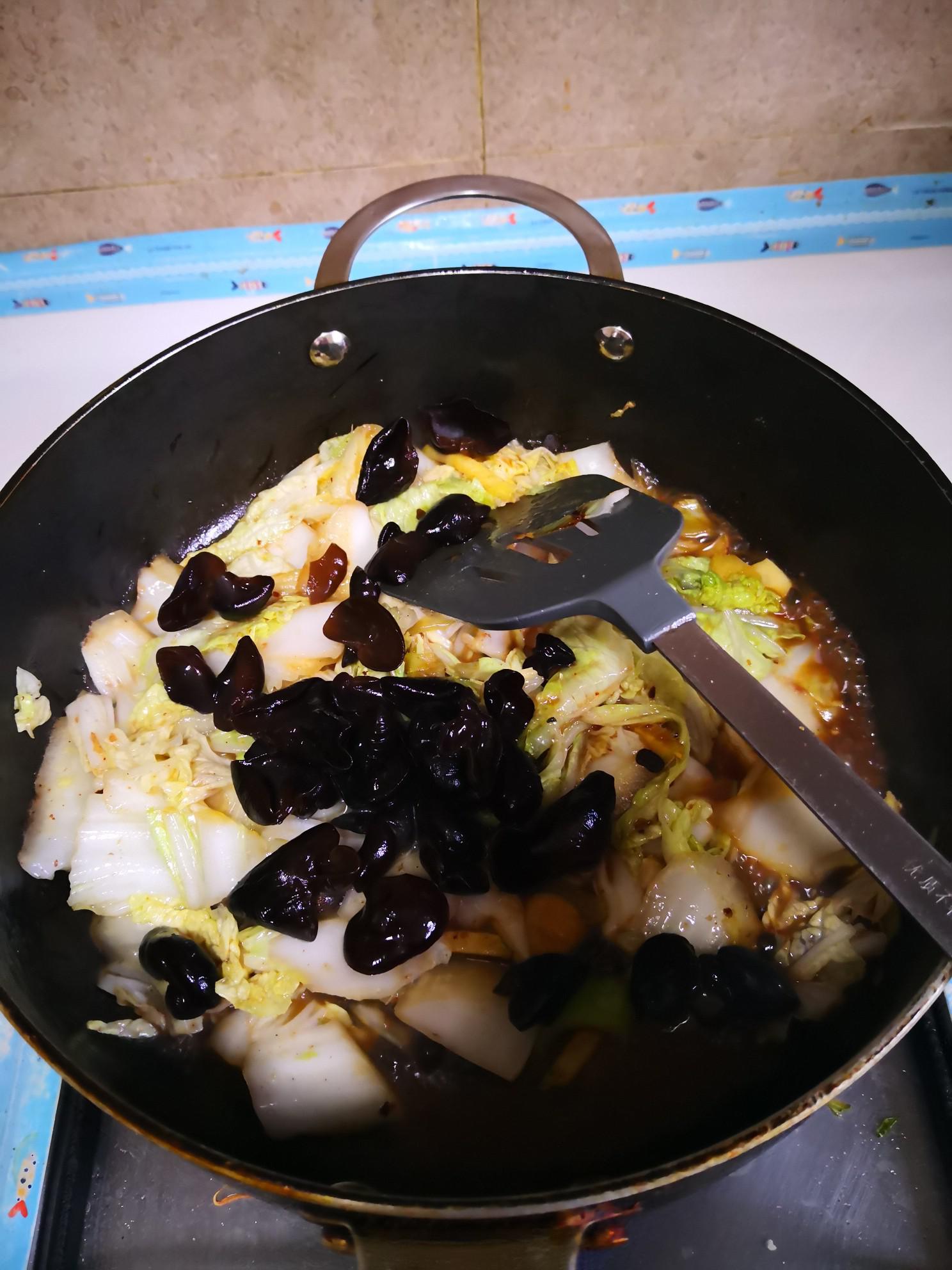 豆豉炒白菜片木耳的做法-家常味炒菜譜