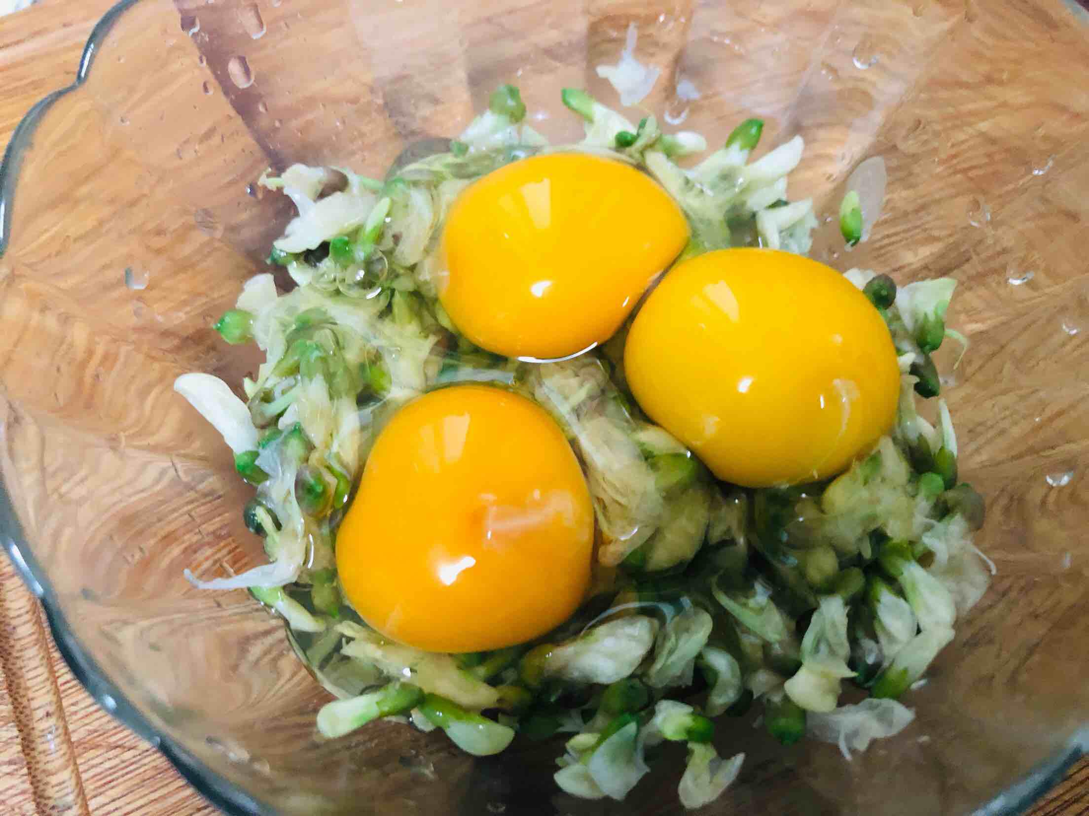 槐花炒雞蛋的做法-家常味炒菜譜-易網健康養生網 槐花炒雞蛋的做法-家常味炒菜譜