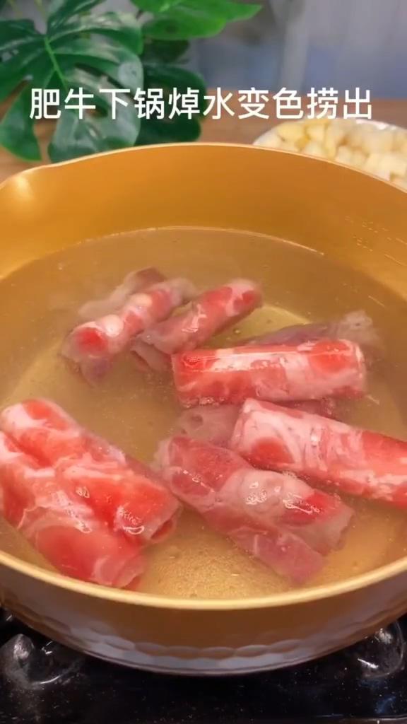 土豆肥牛飯的做法-咸鮮味炒菜譜