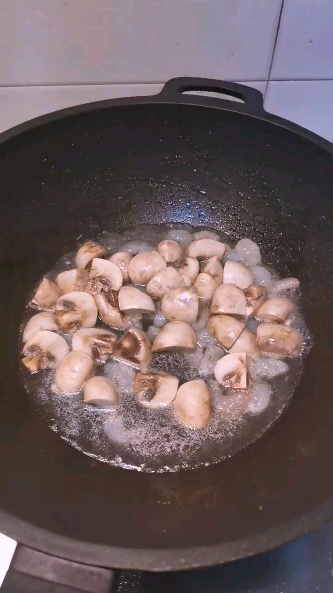 蝦仁豆腐湯的做法-家常味煮菜譜