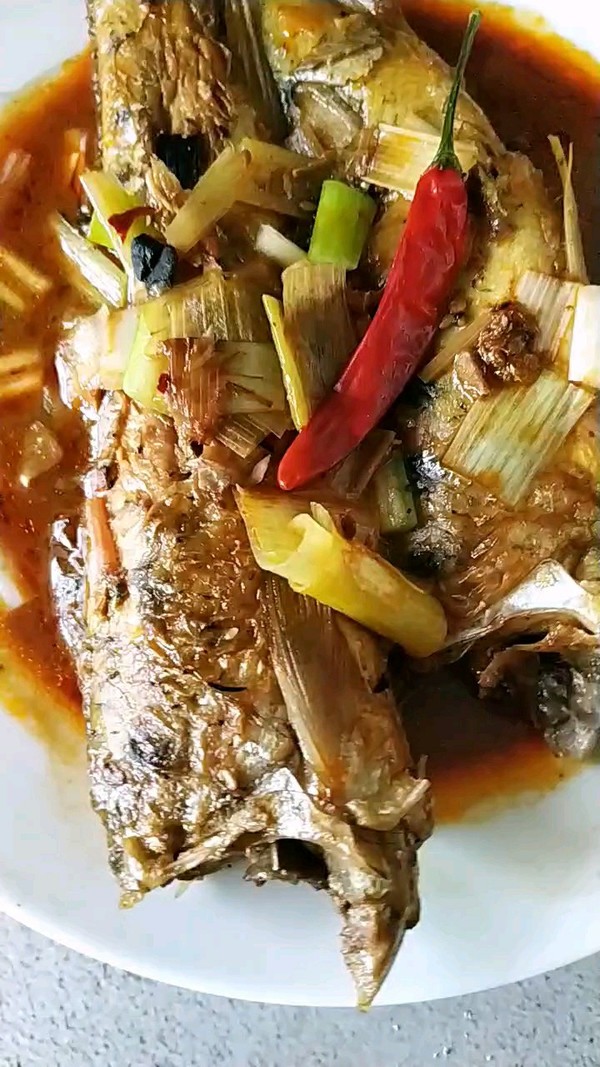 紅燒小海魚的做法-香辣味燉菜譜-易網(wǎng)健康養(yǎng)生網(wǎng) 紅燒小海魚的做法-香辣味燉菜譜