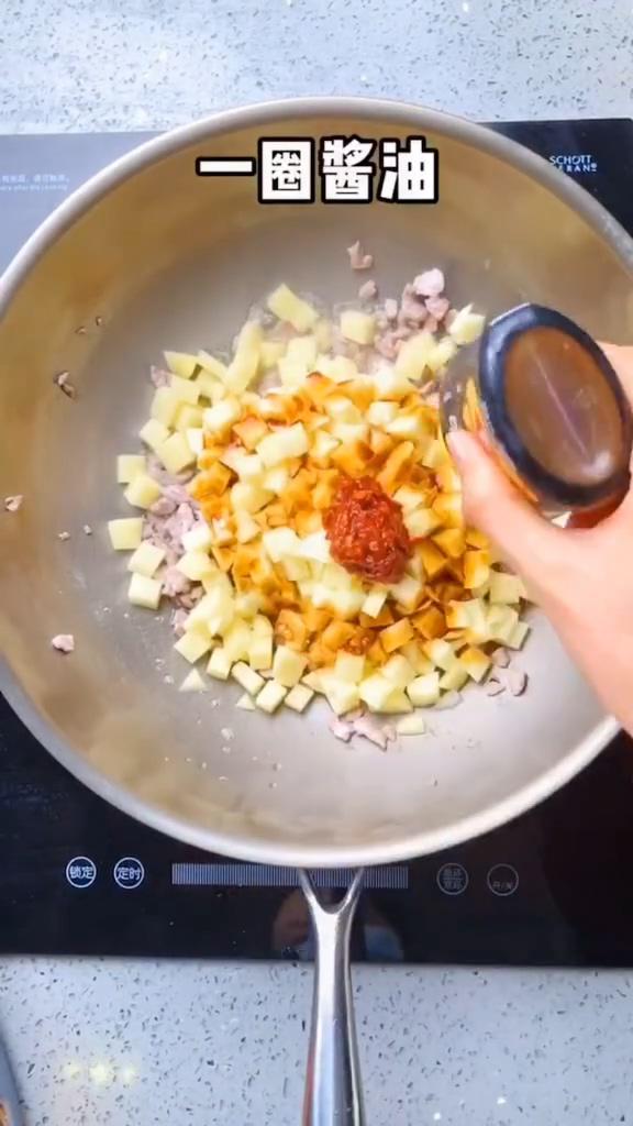 土豆燴肉末的做法-咸鮮味炒菜譜