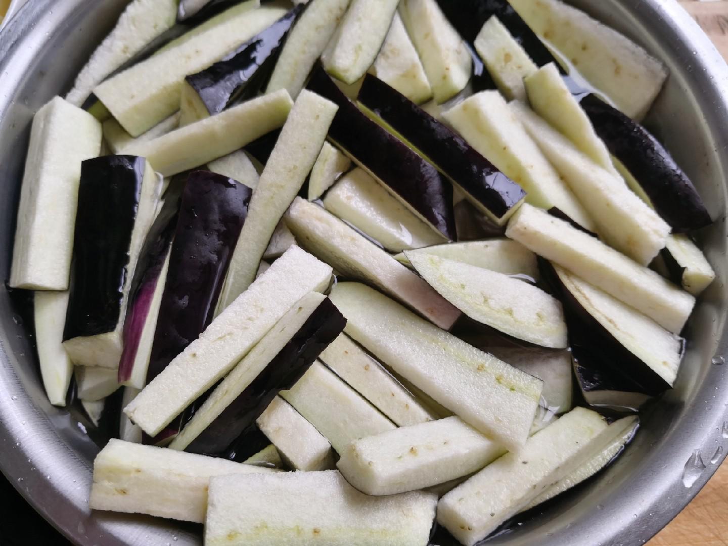 風(fēng)味茄子的做法-香辣味炒菜譜