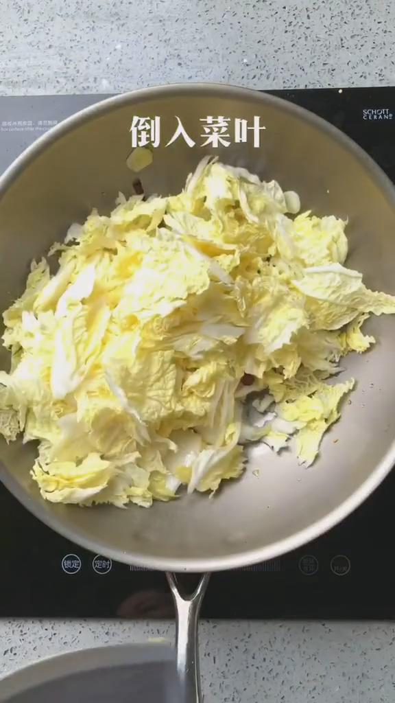 白菜炒粉條的做法-家常味炒菜譜