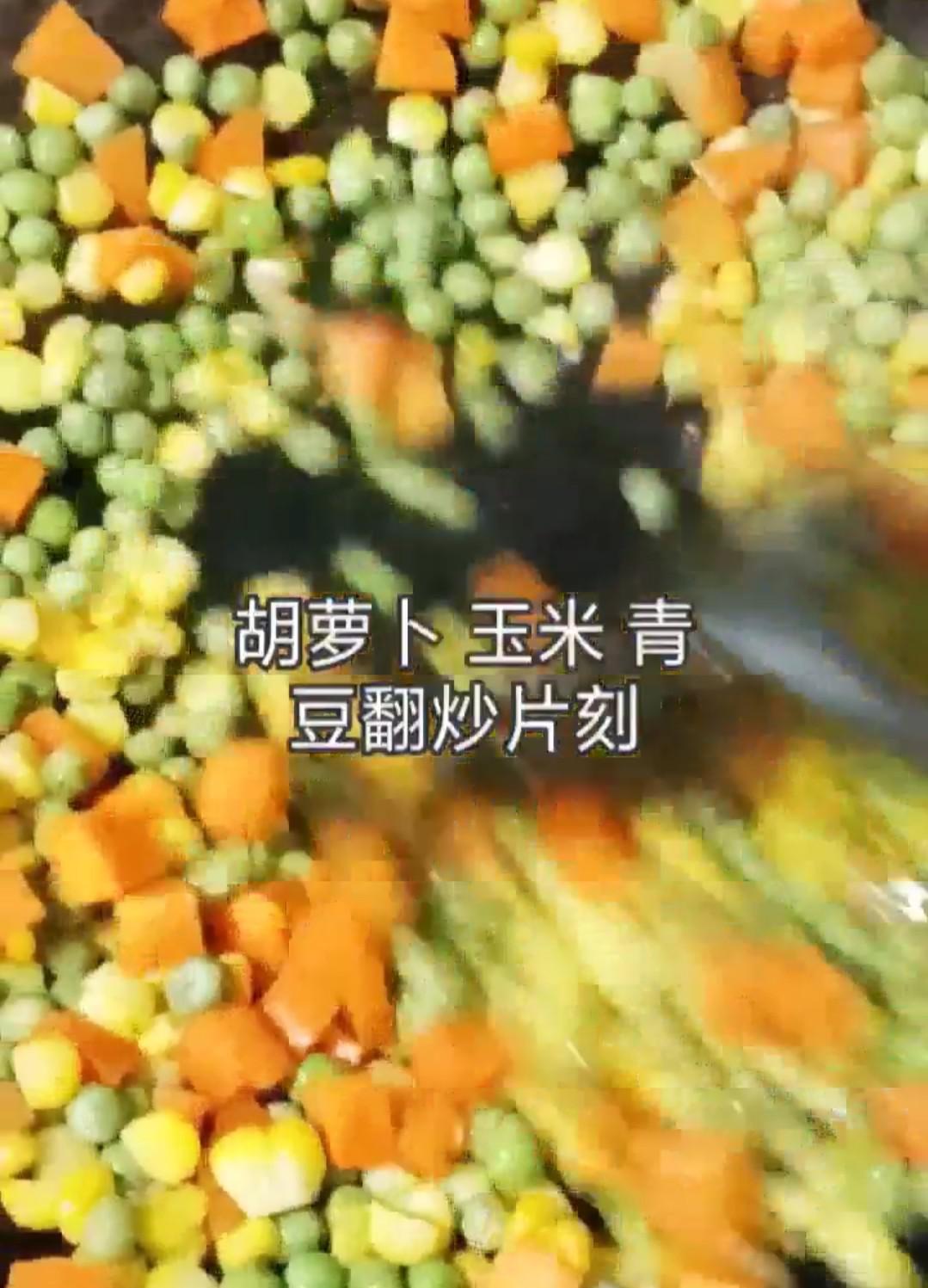 火腿炒三丁的做法-家常味炒菜譜