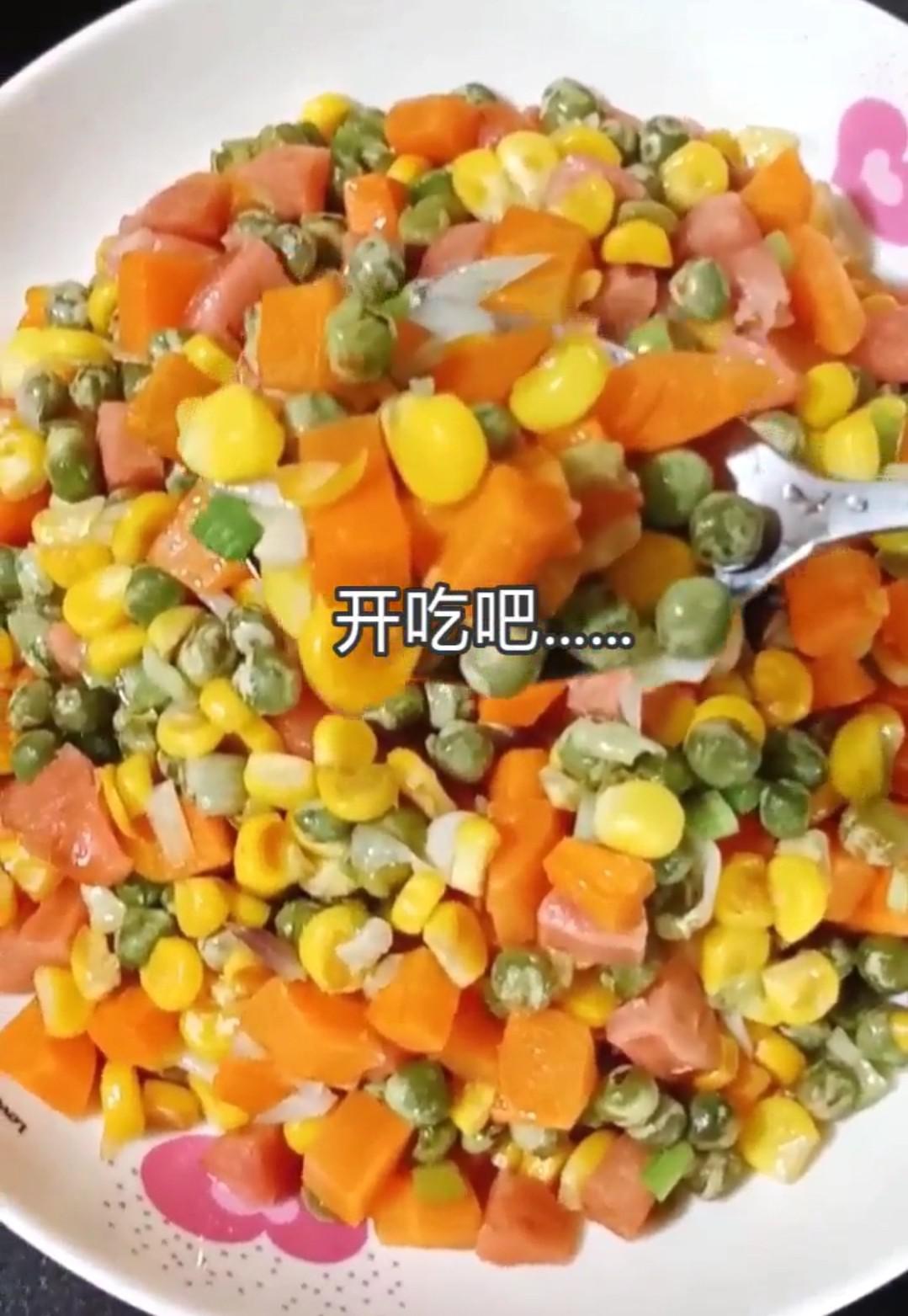 火腿炒三丁的做法-家常味炒菜譜