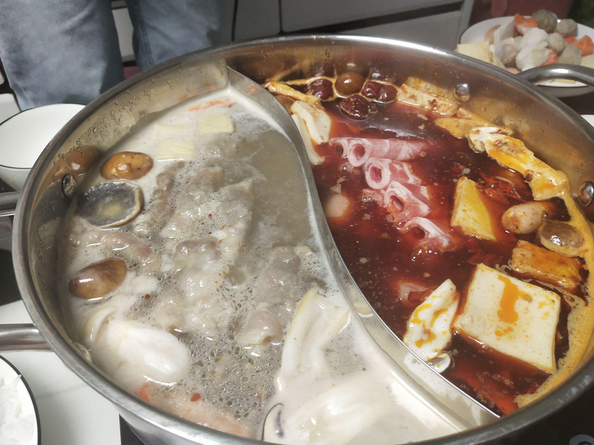 姬松茸火鍋的做法-咸鮮味煮菜譜