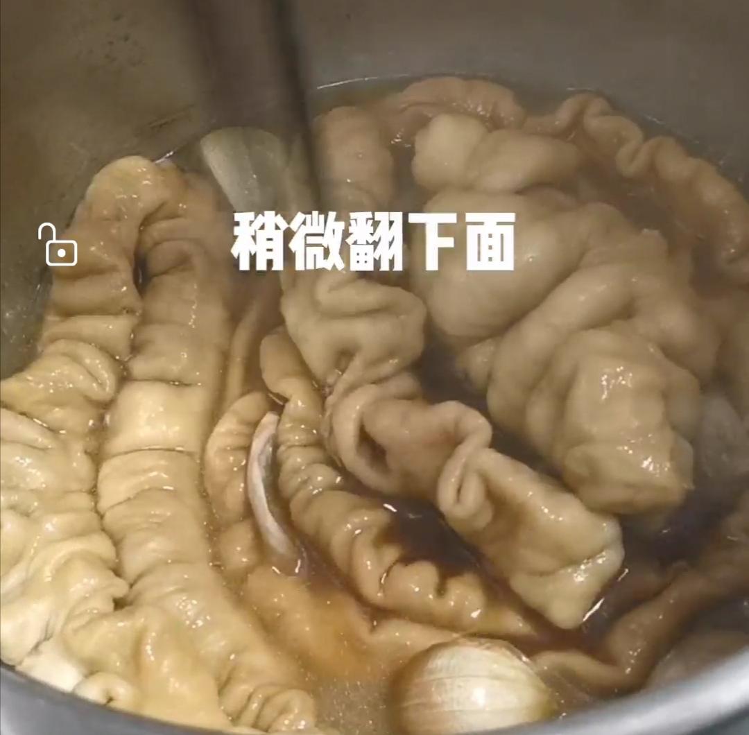 燜豬大腸的做法-家常味燜菜譜-易網健康養生網 燜豬大腸的做法-家常味燜菜譜