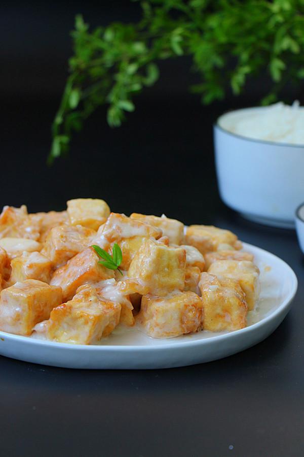 奶爆豆腐的做法-奶香味爆菜譜-易網健康養生網 奶爆豆腐的做法-奶香味爆菜譜