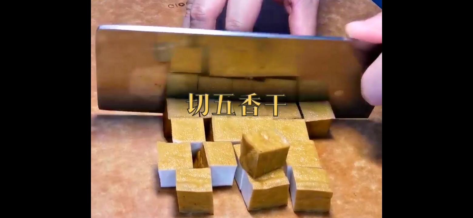 韭花炒五香干的做法-家常味炒菜譜