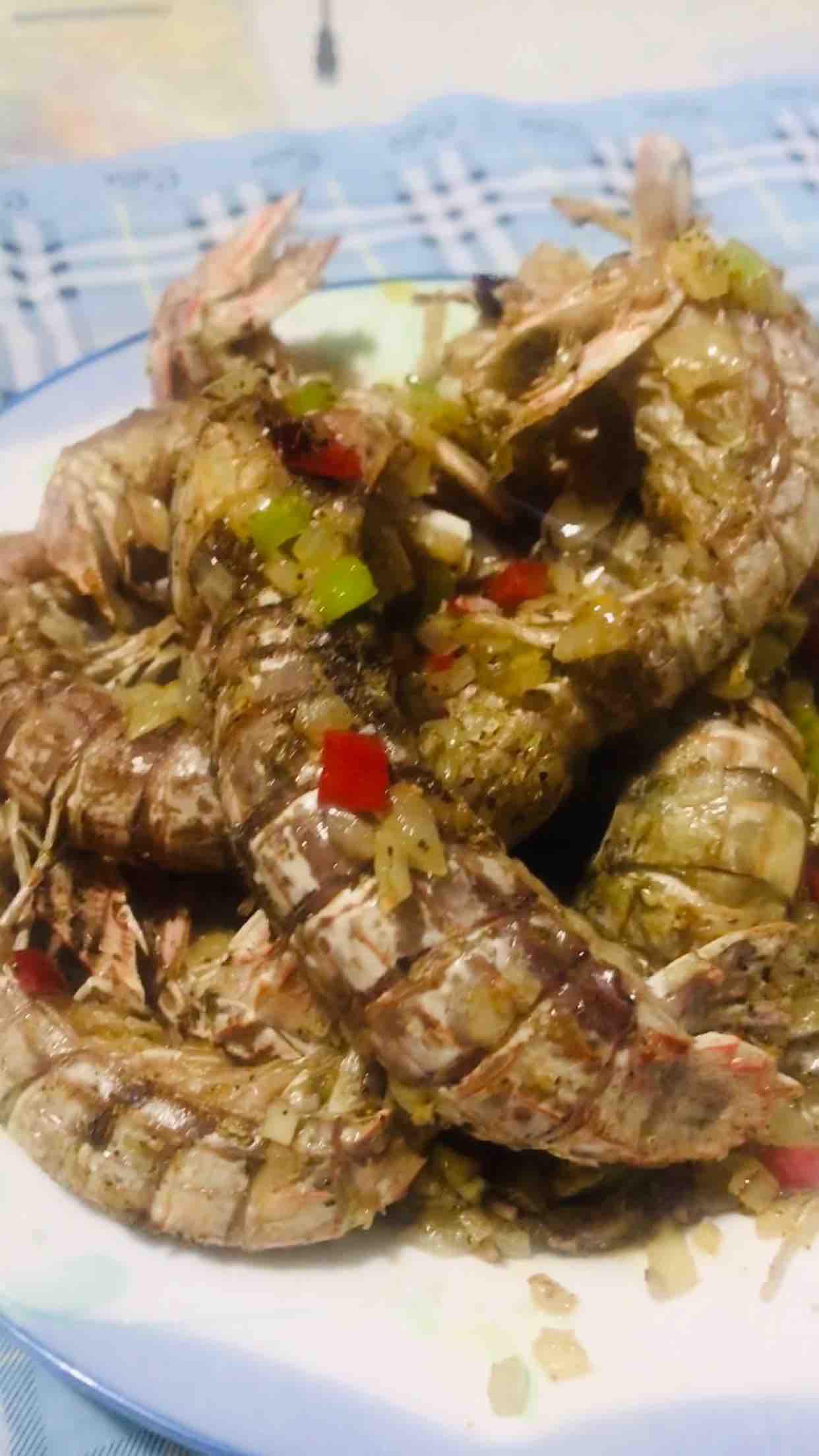 椒鹽皮皮蝦～大海的鮮味來襲的做法-咸鮮味炸菜譜