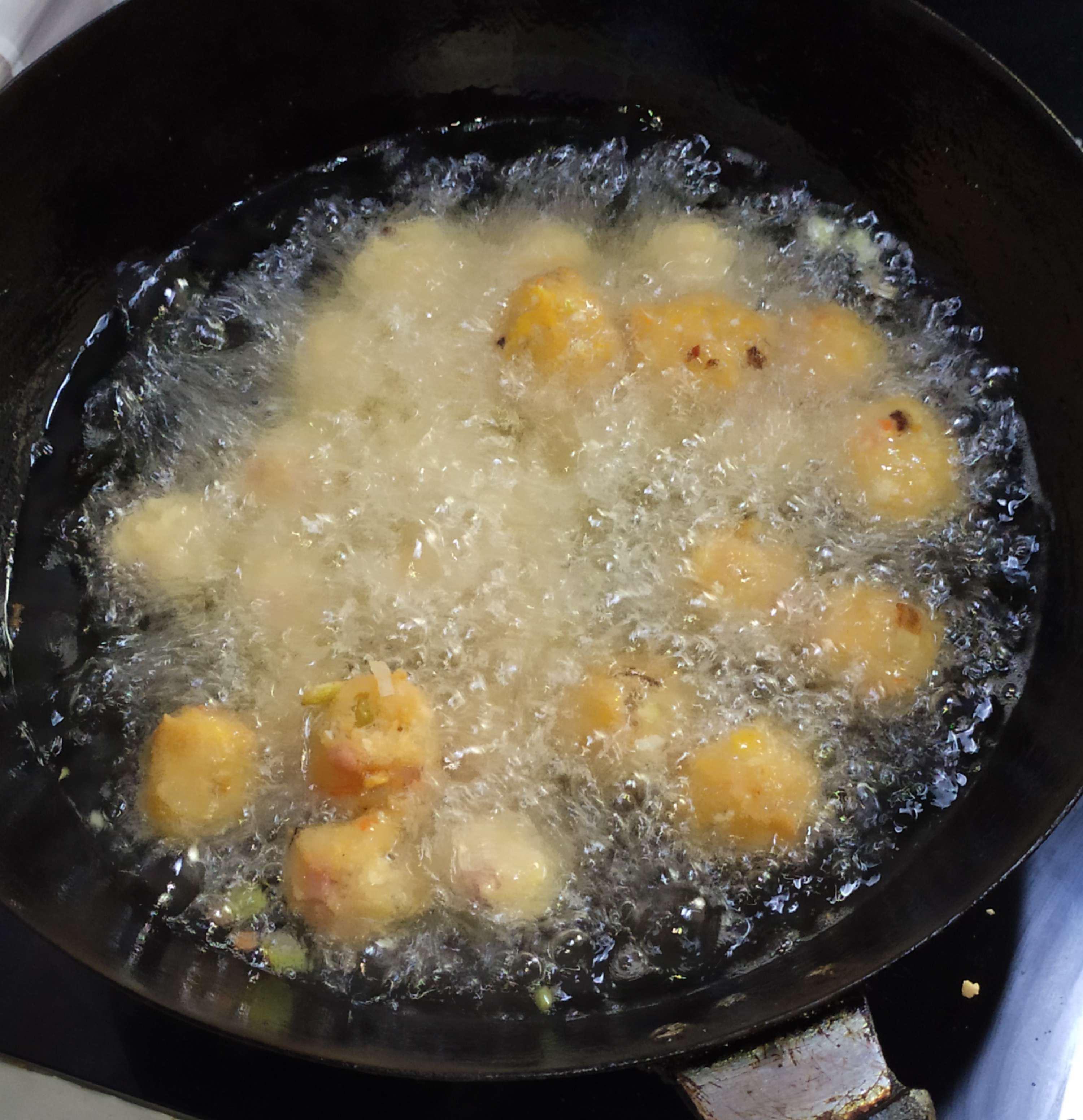 糖醋豆腐丸子的做法-酸甜味炸菜譜