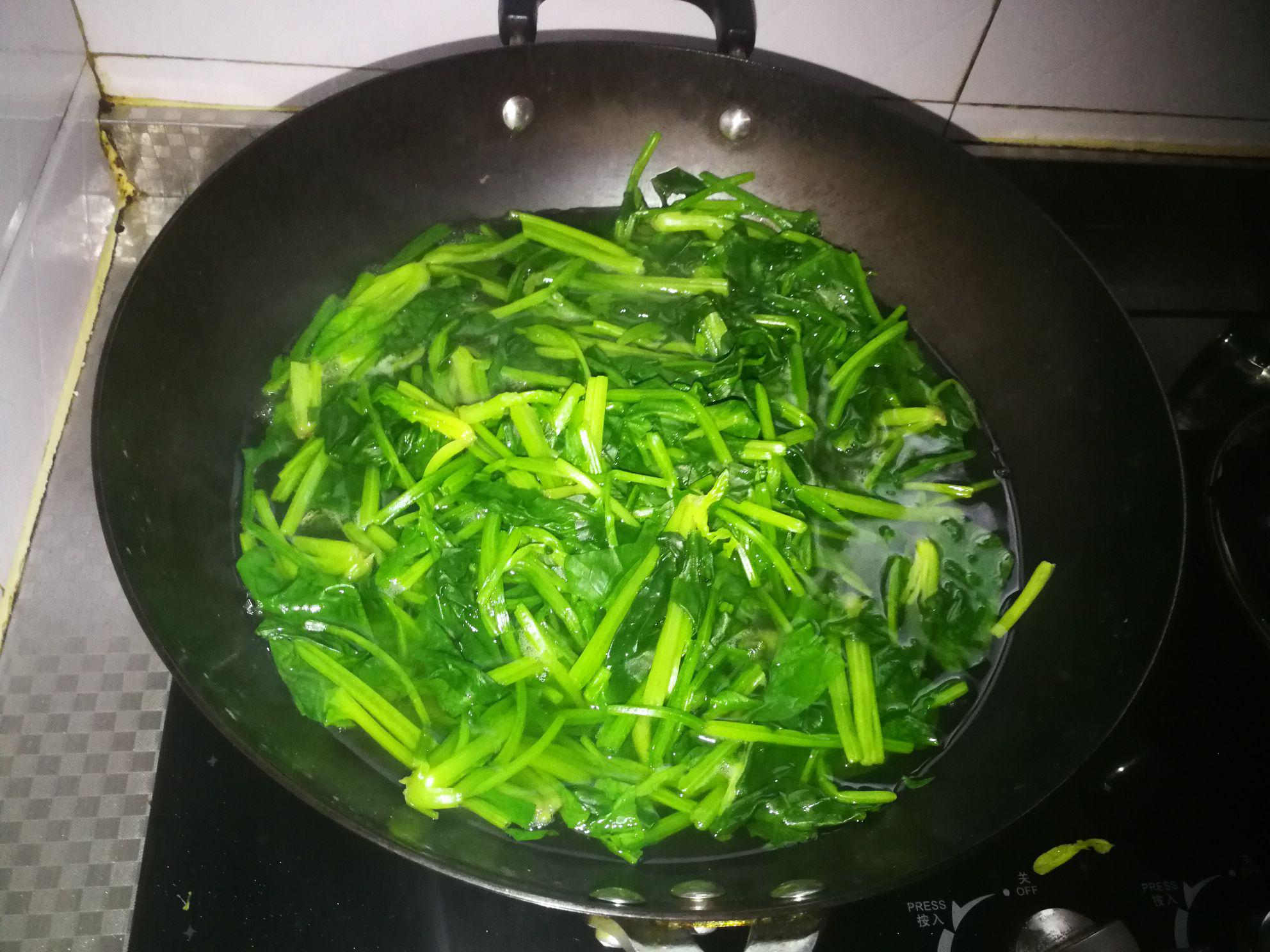 肉絲拌菠菜的做法-家常味拌菜譜