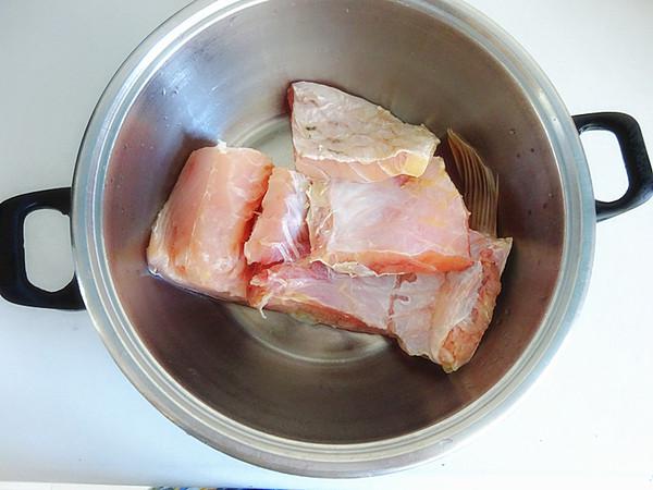 電餅鐺烤魚的做法-咸鮮味烤菜譜-易網(wǎng)<a href=http://m.henggaotouzi.com/ target=_blank class=infotextkey>健康養(yǎng)生</a>網(wǎng) 電餅鐺烤魚的做法-咸鮮味烤菜譜