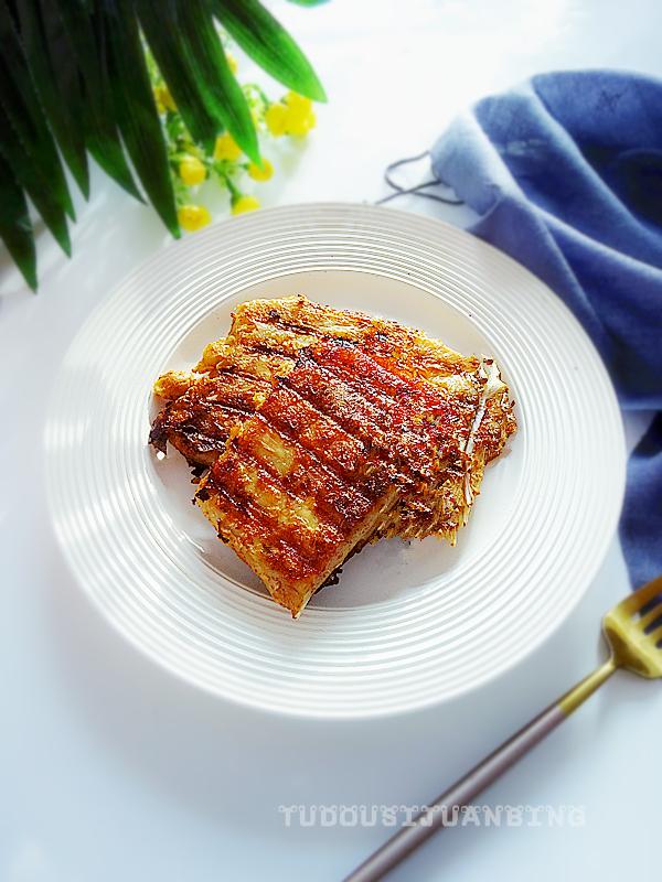 電餅鐺烤魚的做法-咸鮮味烤菜譜-易網(wǎng)健康養(yǎng)生網(wǎng) 電餅鐺烤魚的做法-咸鮮味烤菜譜