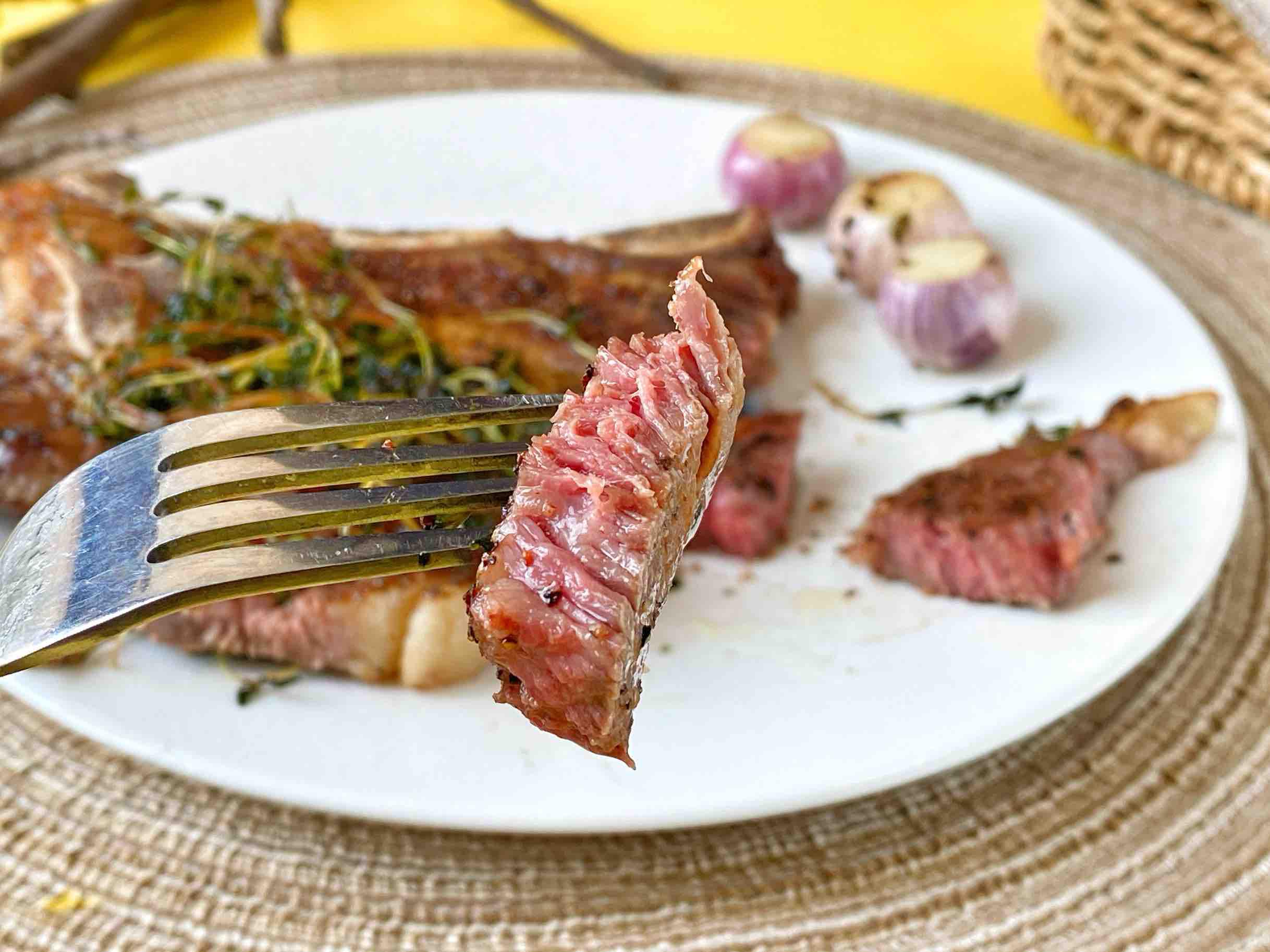 百里香煎牛排的做法-咸鮮味煎菜譜