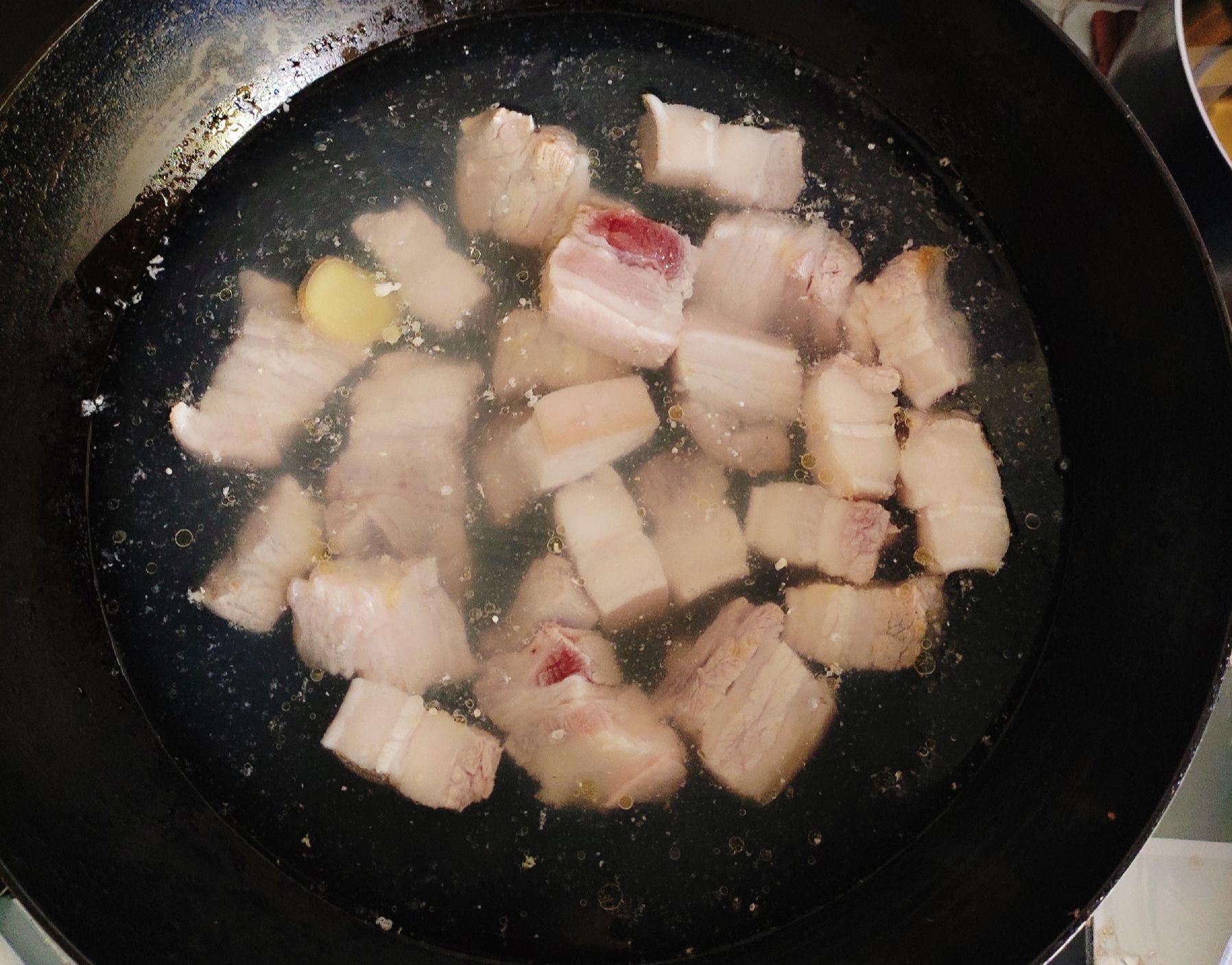 紅燒肉燉海帶的做法-咸鮮味燉菜譜-易網健康養生網 紅燒肉燉海帶的做法-咸鮮味燉菜譜