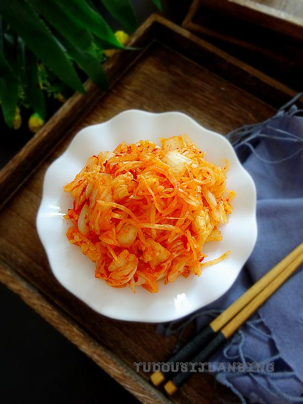 妙拌白菜蘿卜的做法-咸鮮味拌菜譜