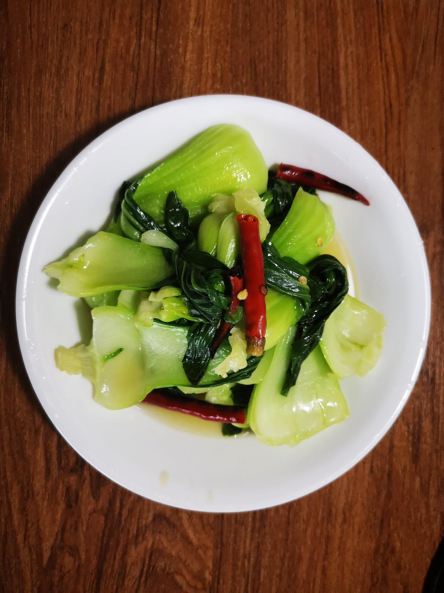 干椒炒小油菜的做法-家常味炒菜譜-易網健康養生網 干椒炒小油菜的做法-家常味炒菜譜