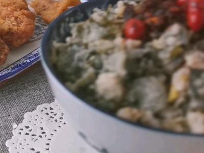 老干媽萵筍葉撥爛子的做法-香辣味蒸菜譜