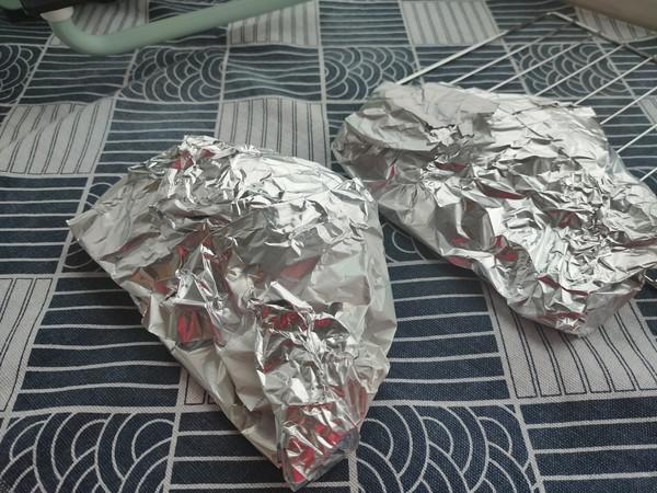 奧爾良嫩烤雞腿的做法-香辣味烘焙菜譜